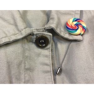 Swirl Lollipop Stick Pin